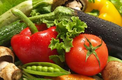 Осторожно, нитраты: медики рассказали, как не отравиться овощами